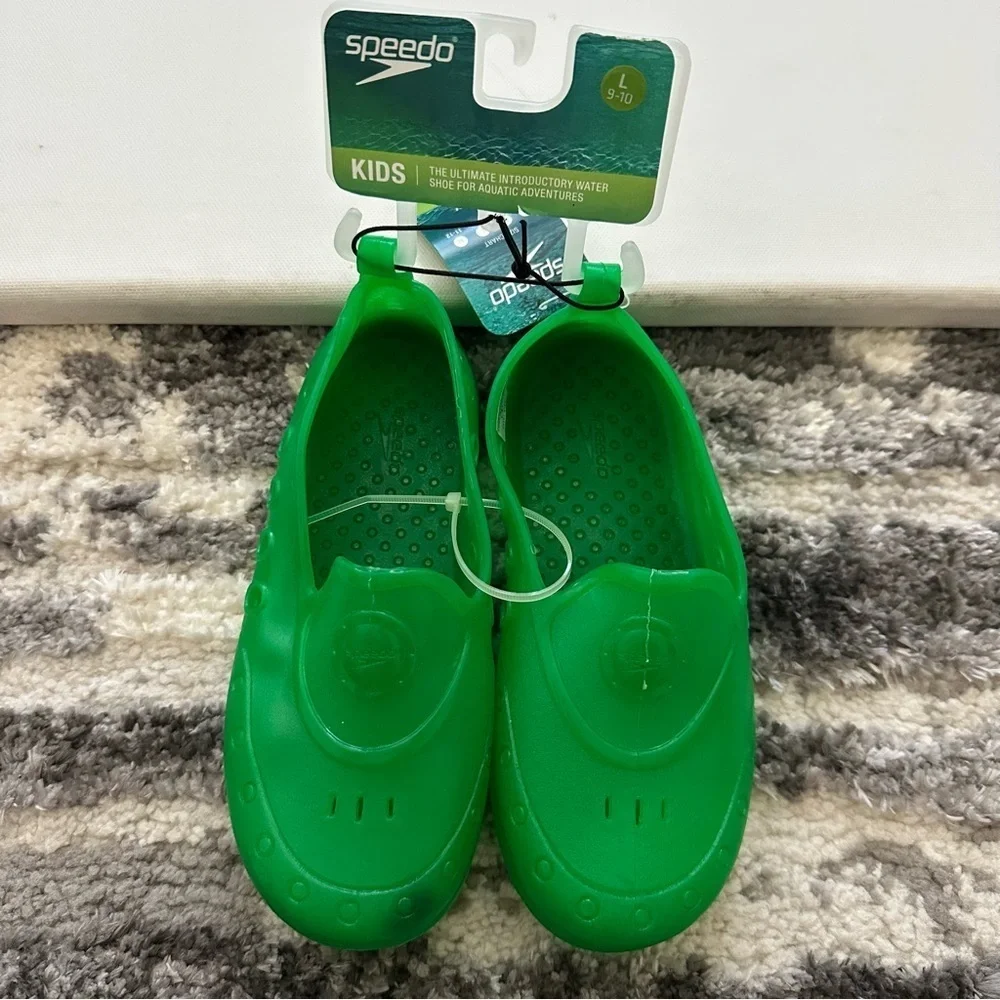 Speedo Kids Jelly Water Shoe in Green